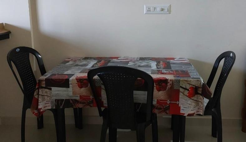 Hotel Daffodils At Thiruvananthapuram Esterno foto